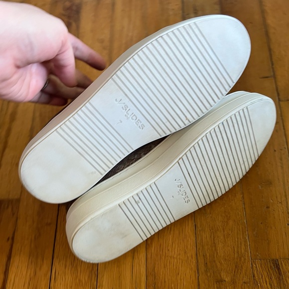 J Slides Slip On Platform Snake Print Embossed Sneakers Size 7 - Picture 6 of 6